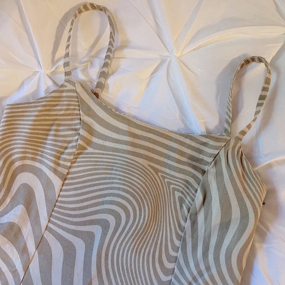 Dress H&M size M Color: Cream & brown - Picture 2 of 4